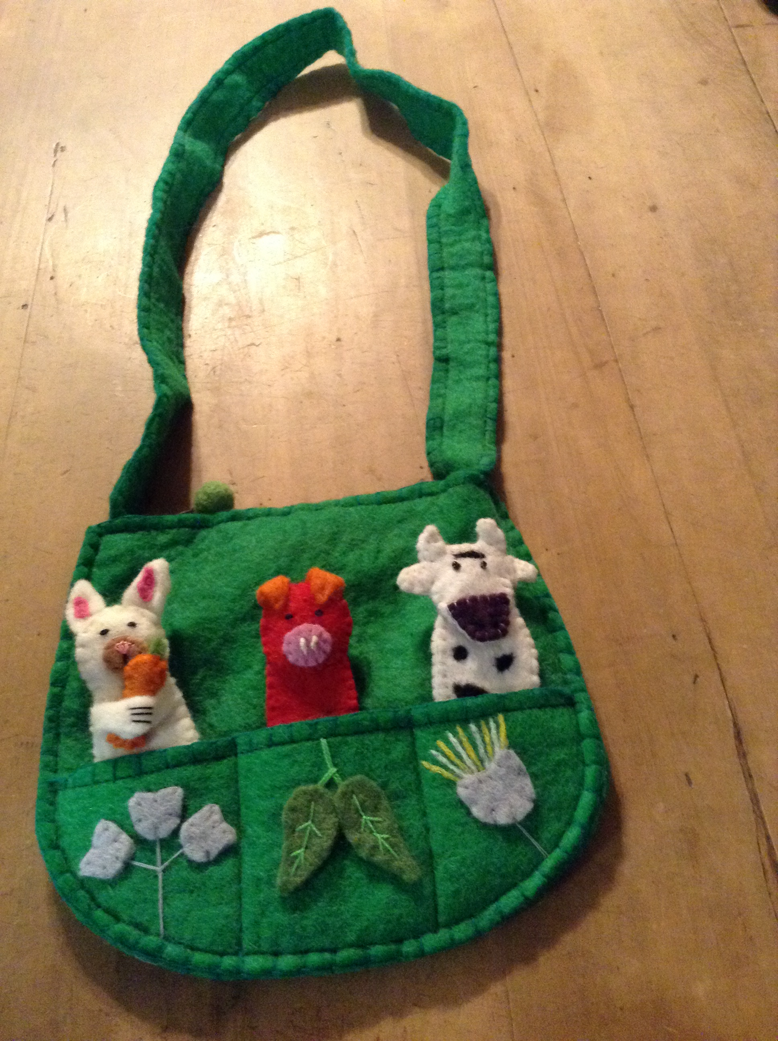 Felt Finger Puppet Bag - green