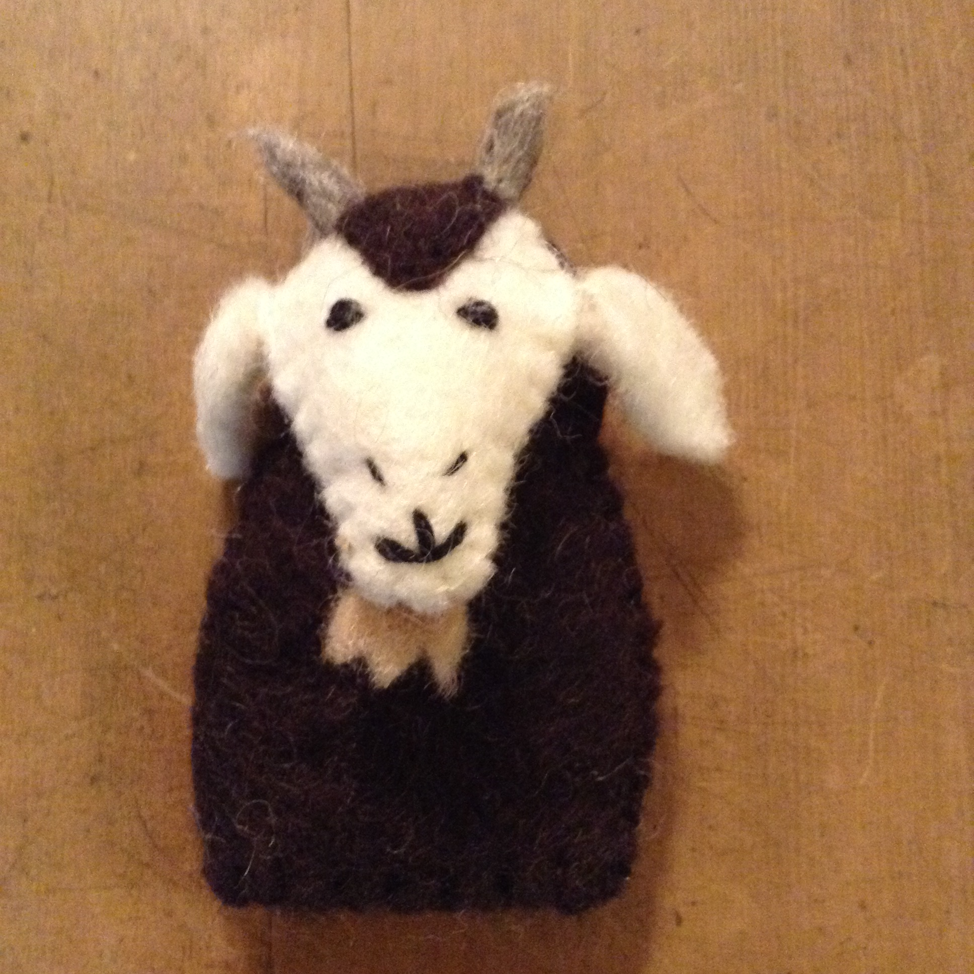 Felt Finger Puppet - Goat - 100% wool felt