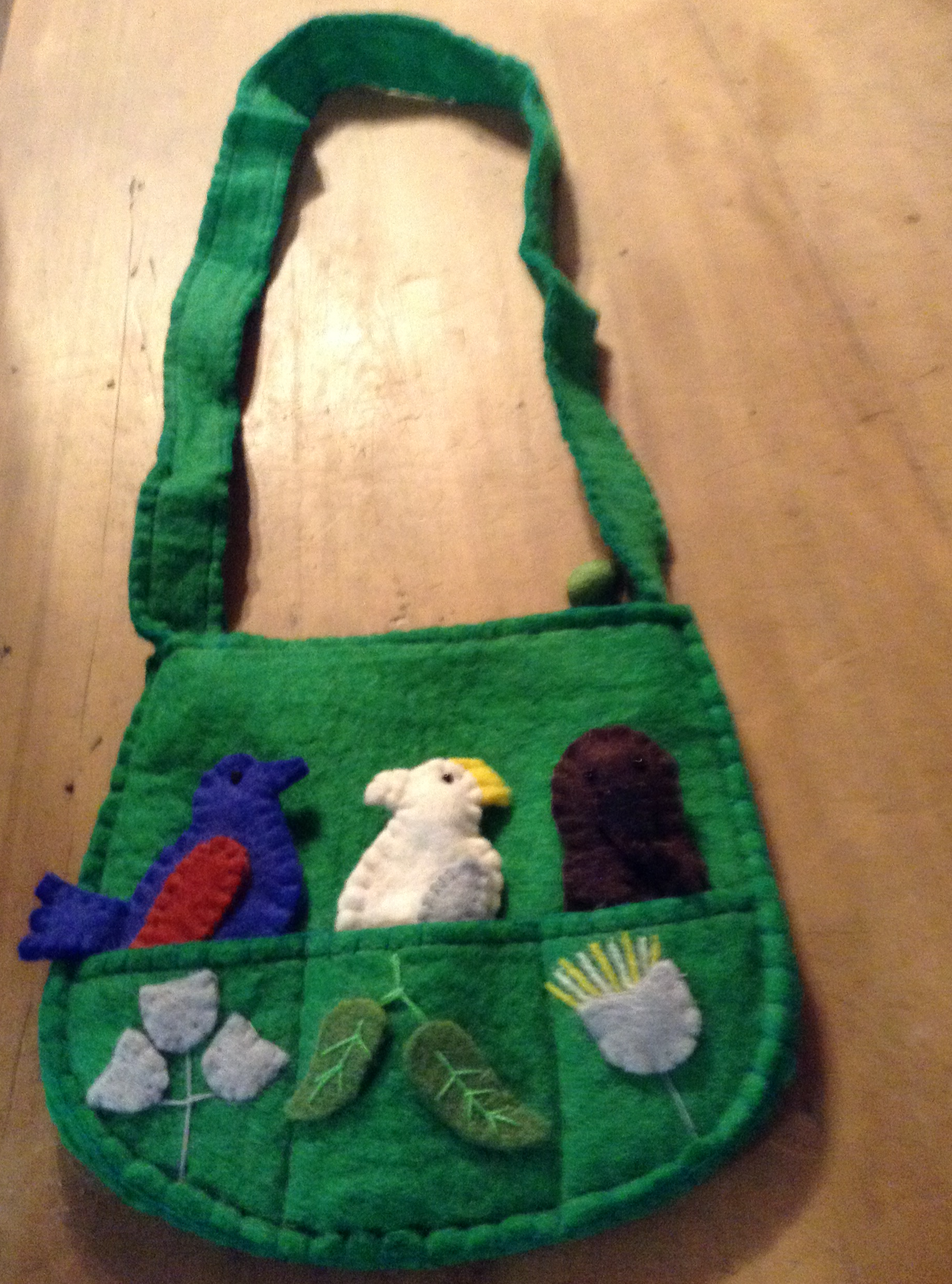 Finger Puppet Bag - green