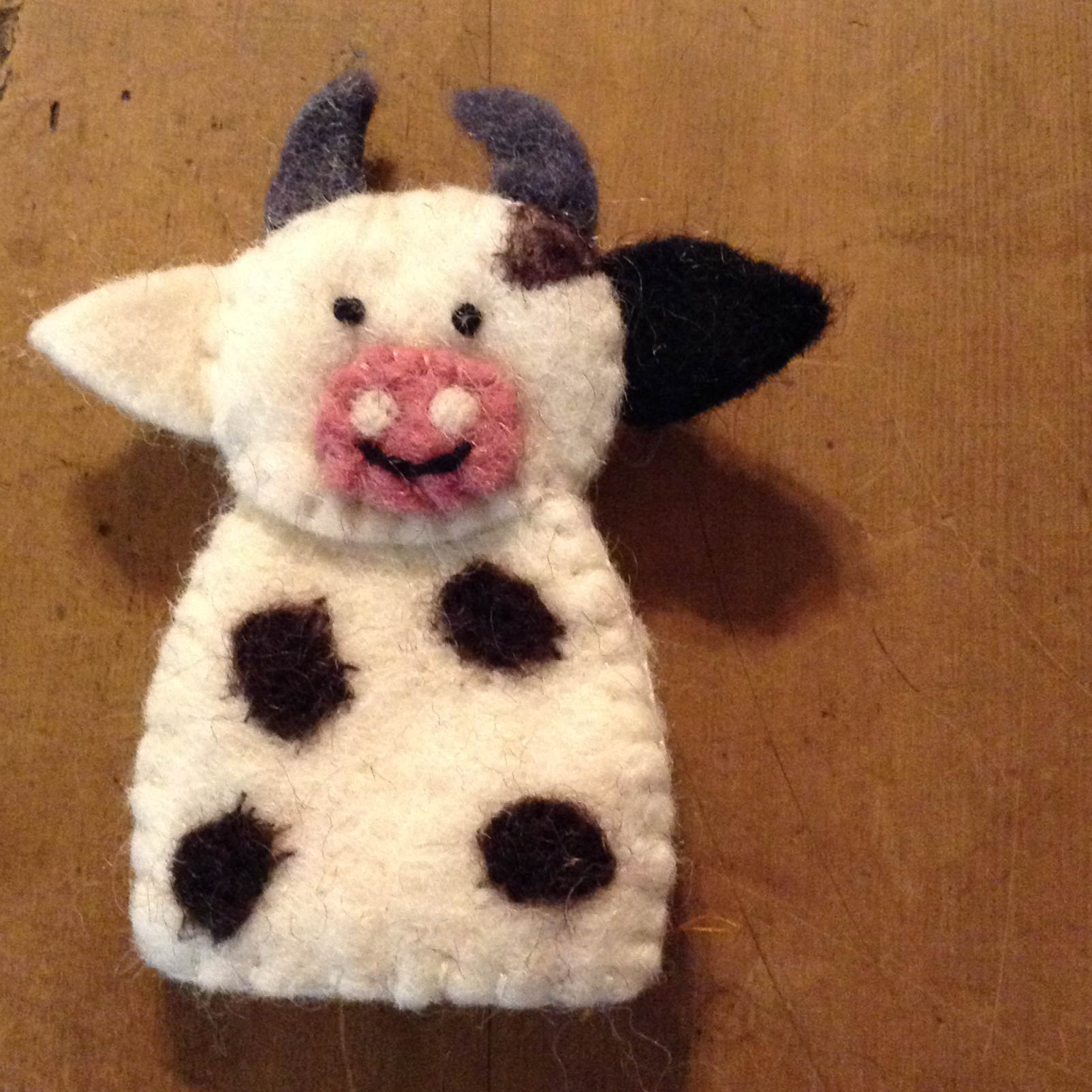 Felt Finger Puppet - Cow -100% wool 