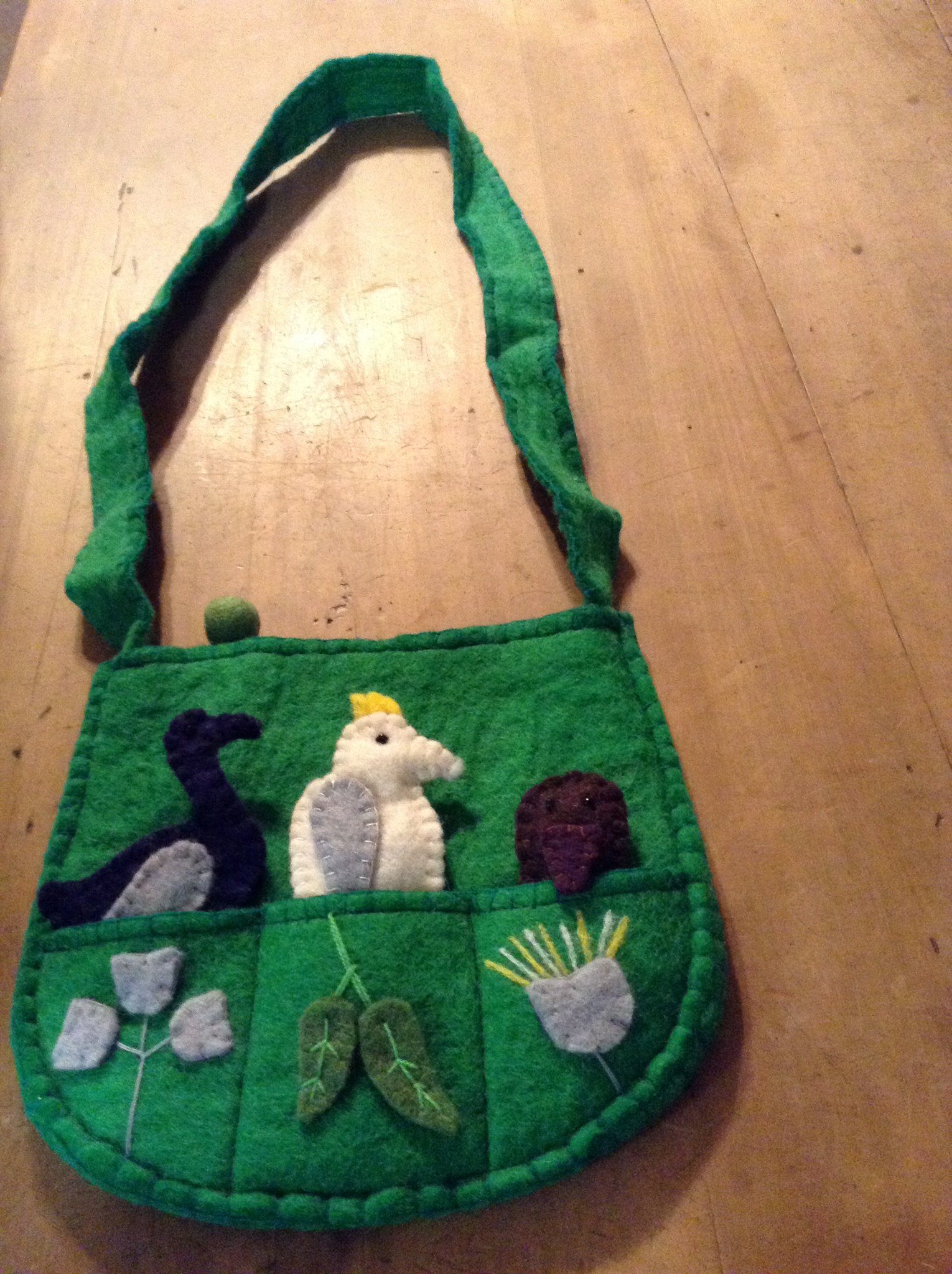 Finger Puppet Bag - green